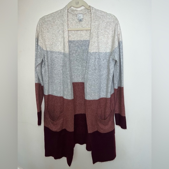 A new day color block cardigan M - Picture 2 of 3